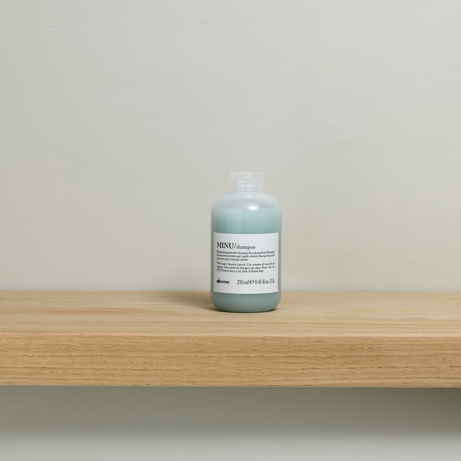 Шампунь для сохранения цвета Minu  купить в VISAGEHALL