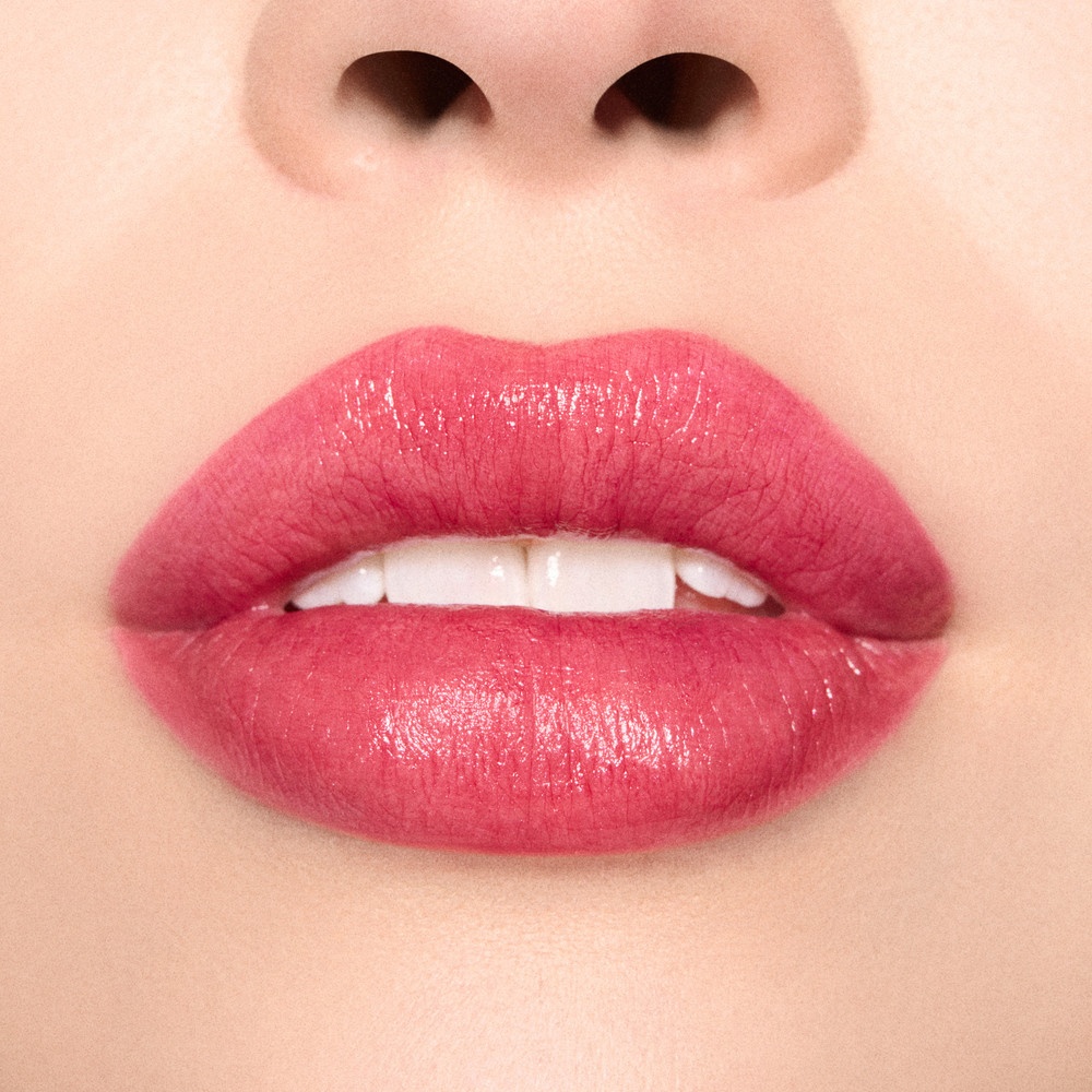 Помада для губ Lustreglass Sheer-Shine Lipstick