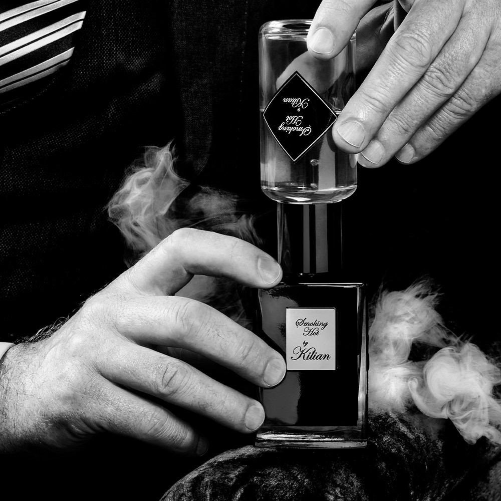 Smoking Hot Парфюмерная вода (сменный блок) купить в VISAGEHALL