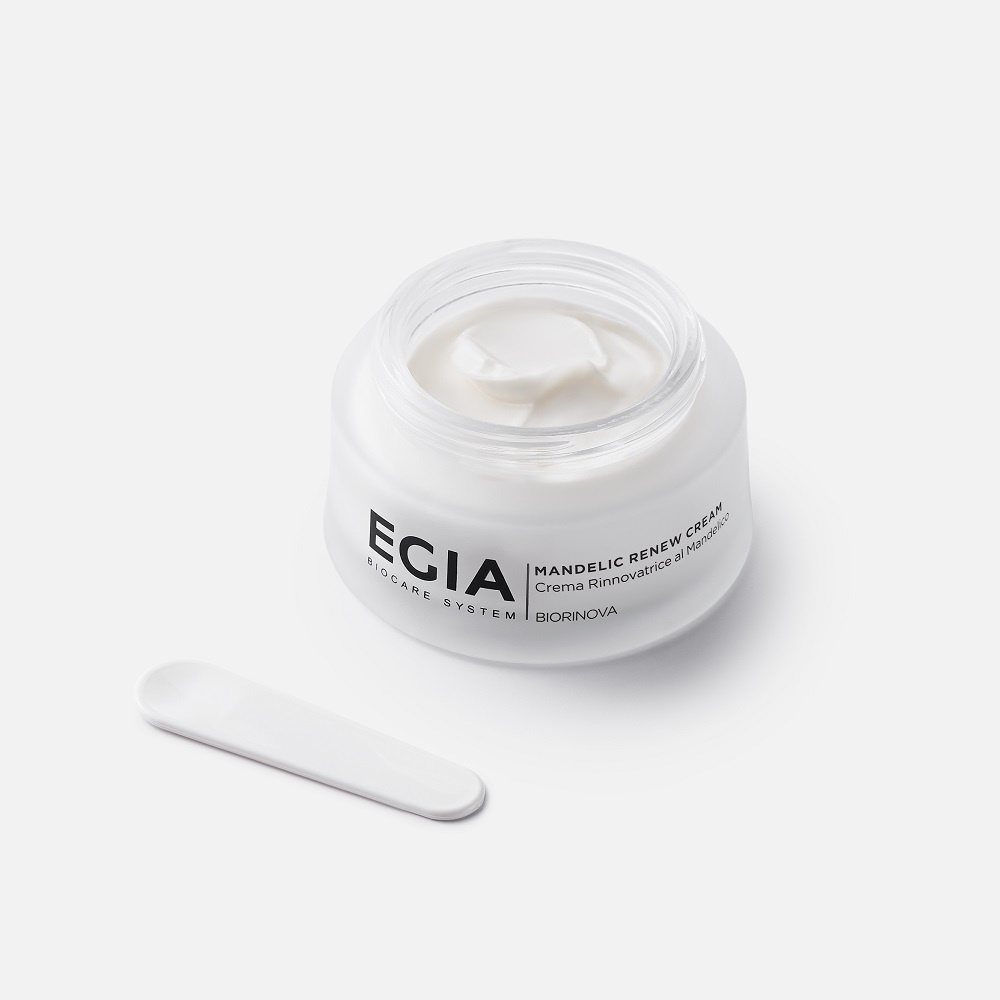 Крем обновляющий миндальный Mandelic Renew Cream