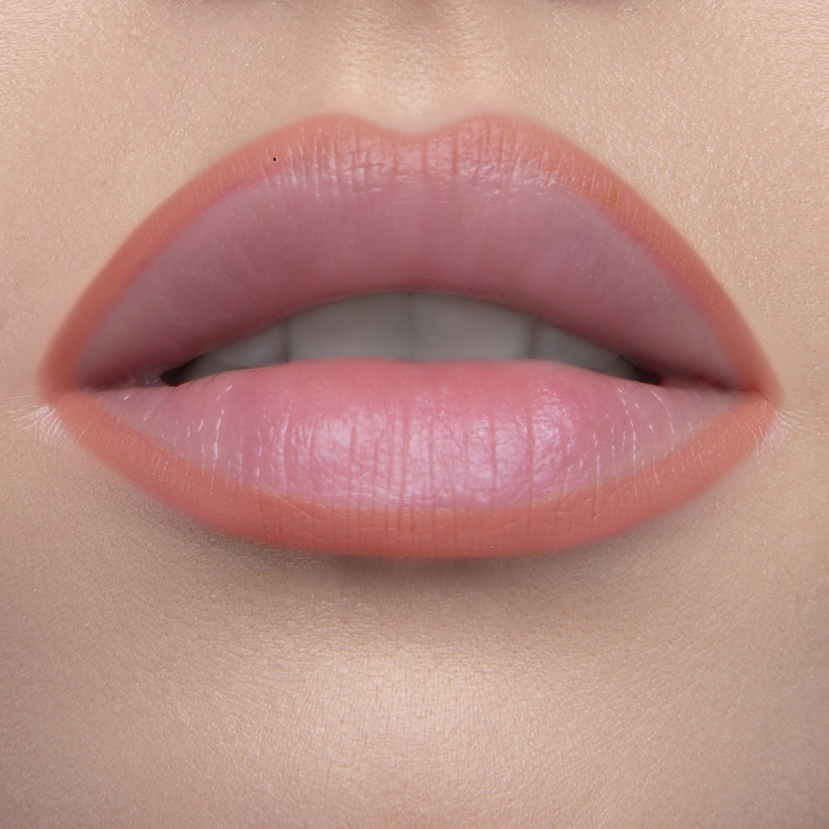 Карандаш для губ Lipliner pencil