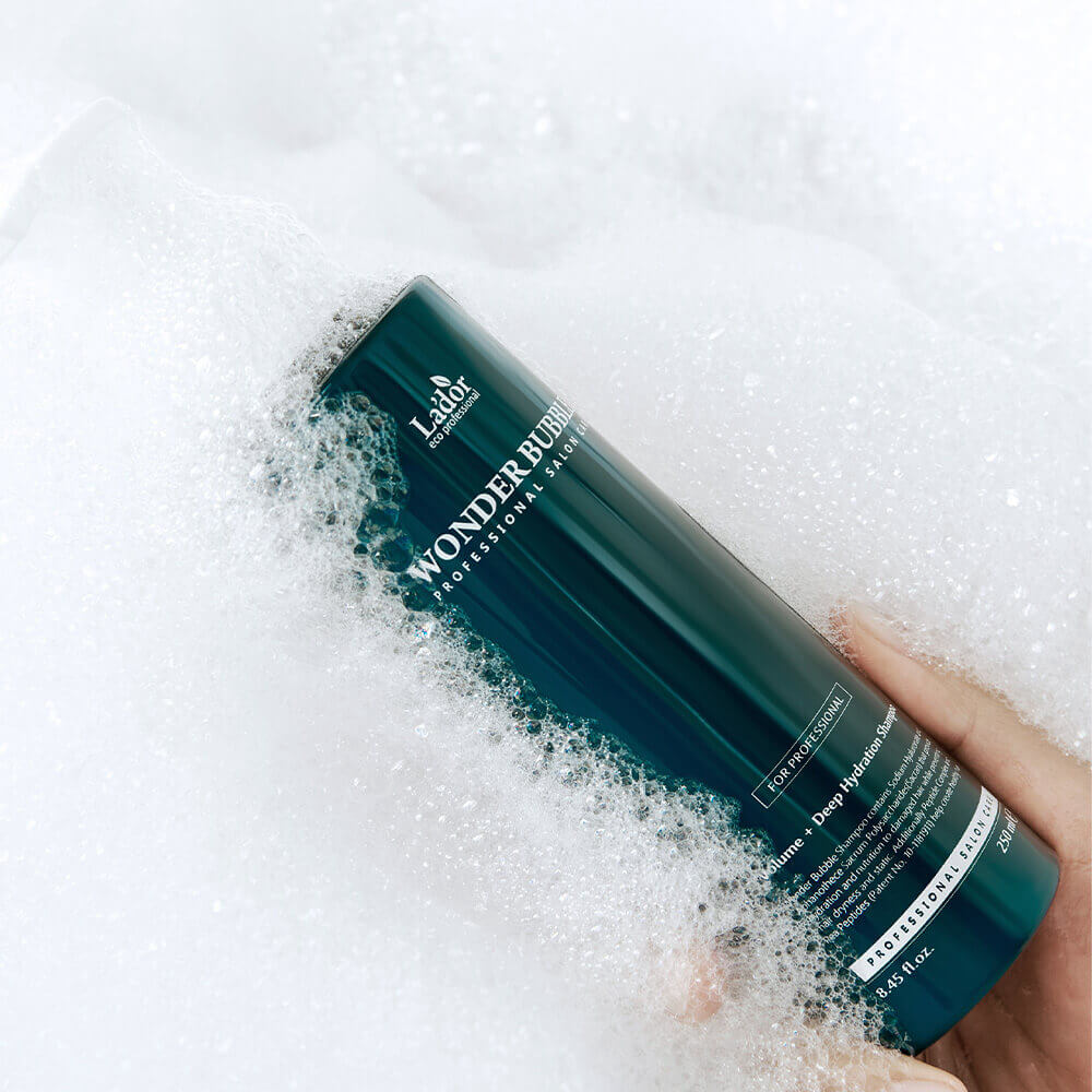 Шампунь увлажняющий с пептидами для объема волос Wonder Bubble Shampoo