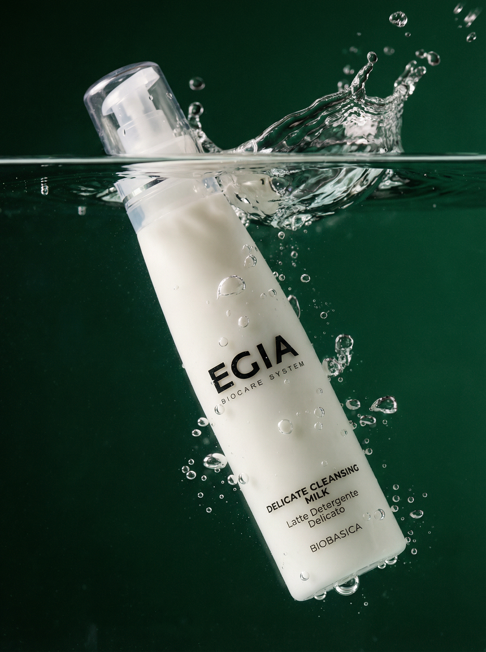 Молочко деликатное очищающее Delicate Cleansing Milk купить в VISAGEHALL