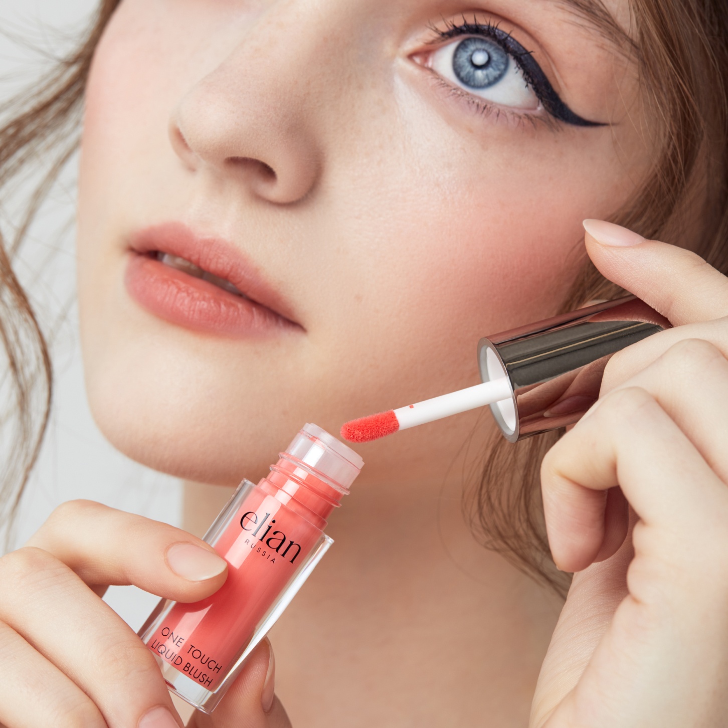 Румяна One Touch Liquid Blus