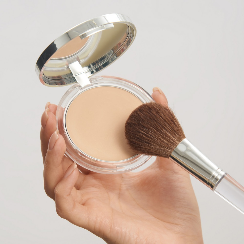 Пудра компактная с антиоксидантами Almost Powder Make-up SPF15 