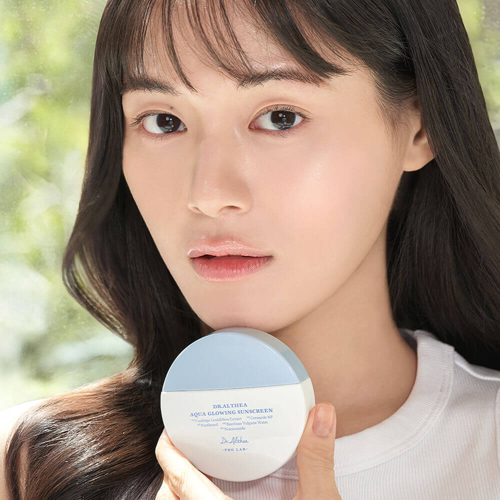 Крем солнцезащитный увлажняющий Aqua Glowing Sunscreen  купить в VISAGEHALL