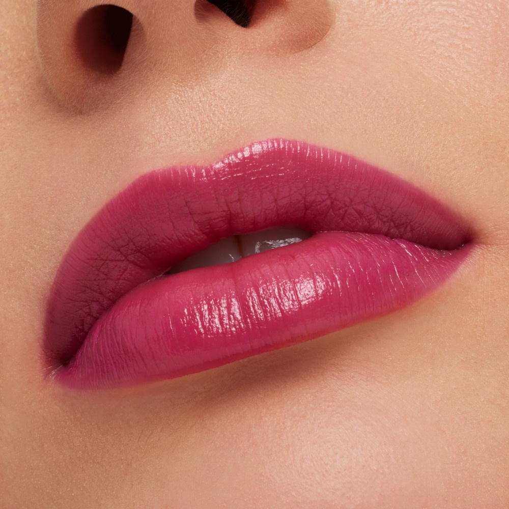 Губная помада Macximal Satin Lipstick 