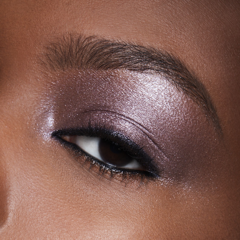 Тени кремовые с эффектом сияния In Extra Dimension Eye Shadow