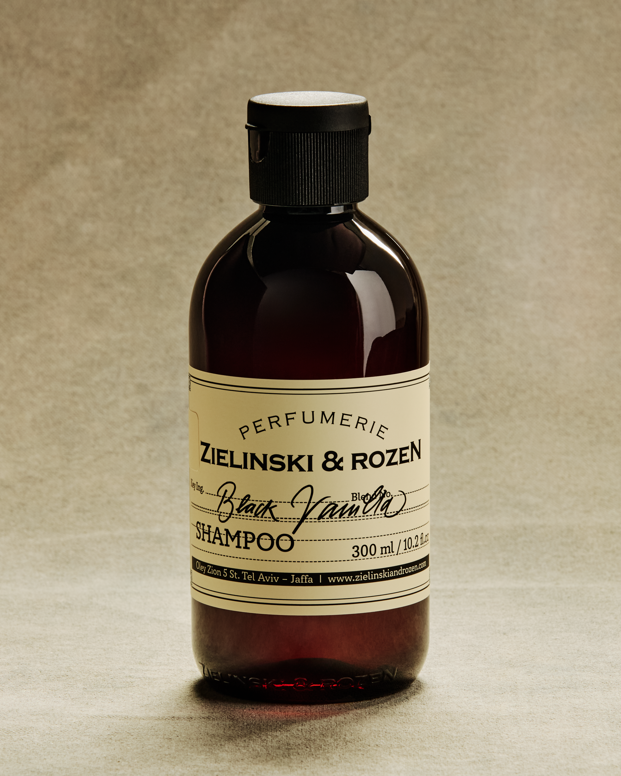 Шампунь для ежедневного использования Черная ваниль купить в VISAGEHALL