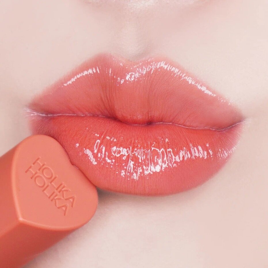 Тинт для губ глянцевый Heart Crush Glow