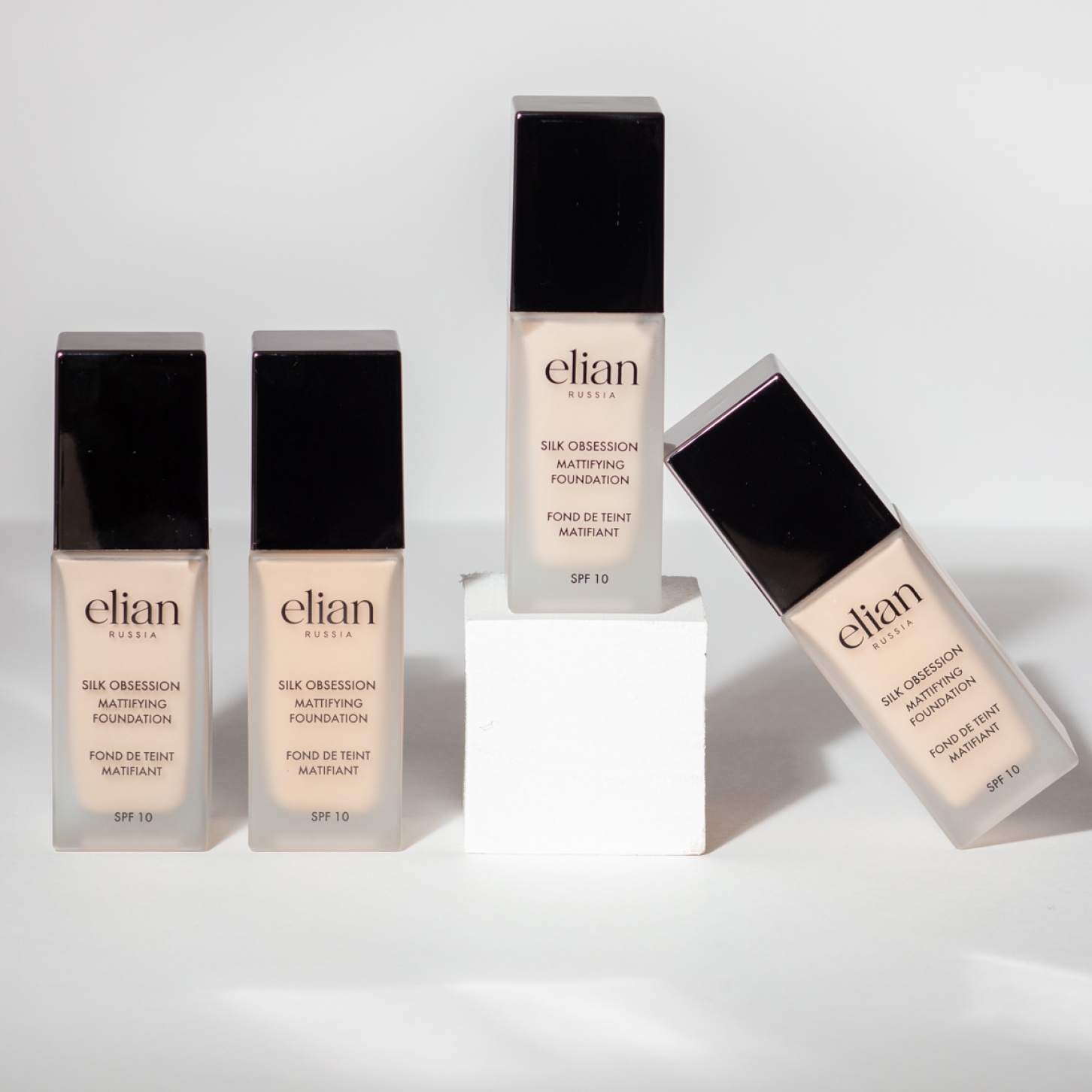 Тональный крем Silk Obsession Foundation