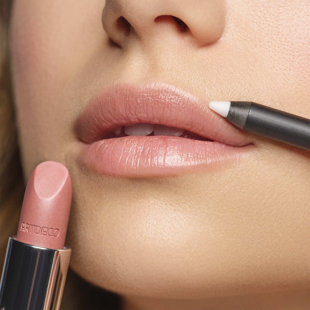 Карандаш для губ водостойкий Invisible Soft Lip Liner Waterproof