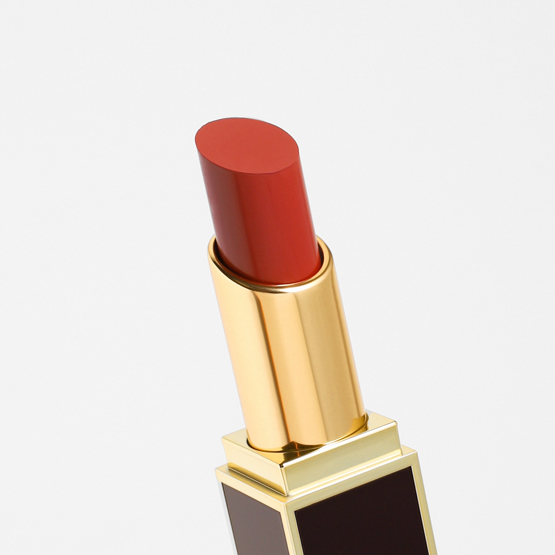 Помада для губ матовая Lip Color Satin Matte
