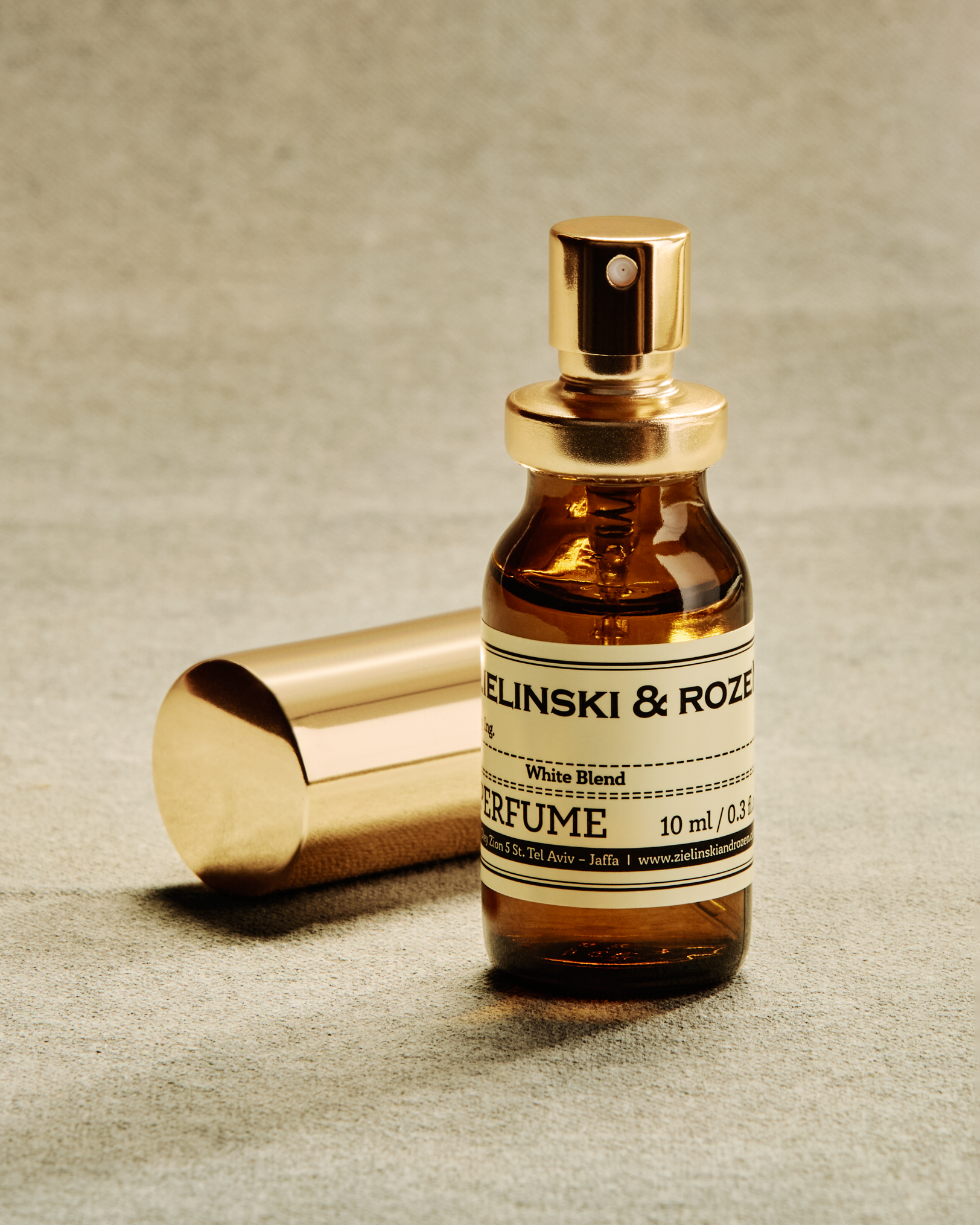 Духи концентрированные Вайт Бленд купить в VISAGEHALL