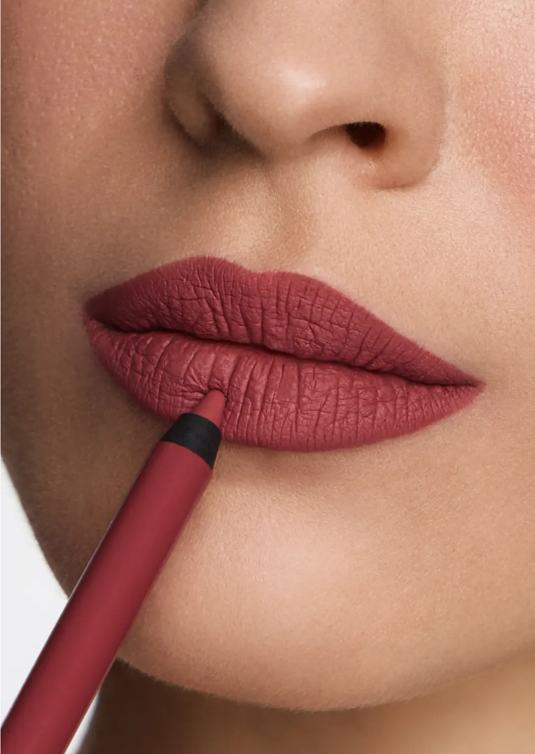 Карандаш для губ стойкий Long-Lasting Lip Pencil