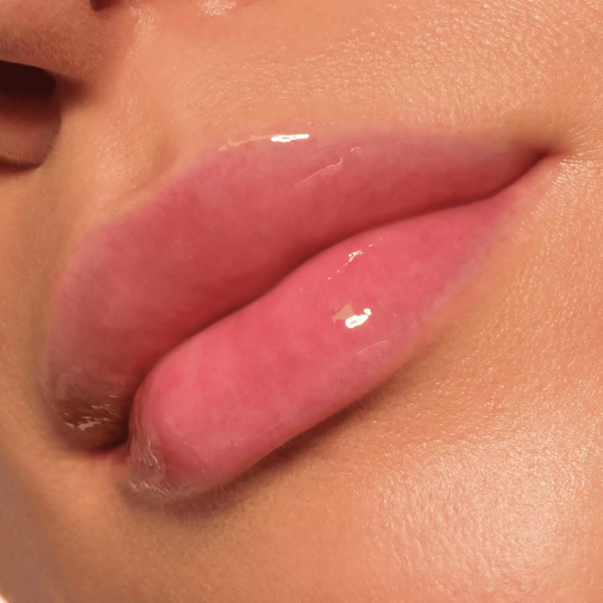 Блеск для губ Gloss Obsessed Lip Glaze Catrice 