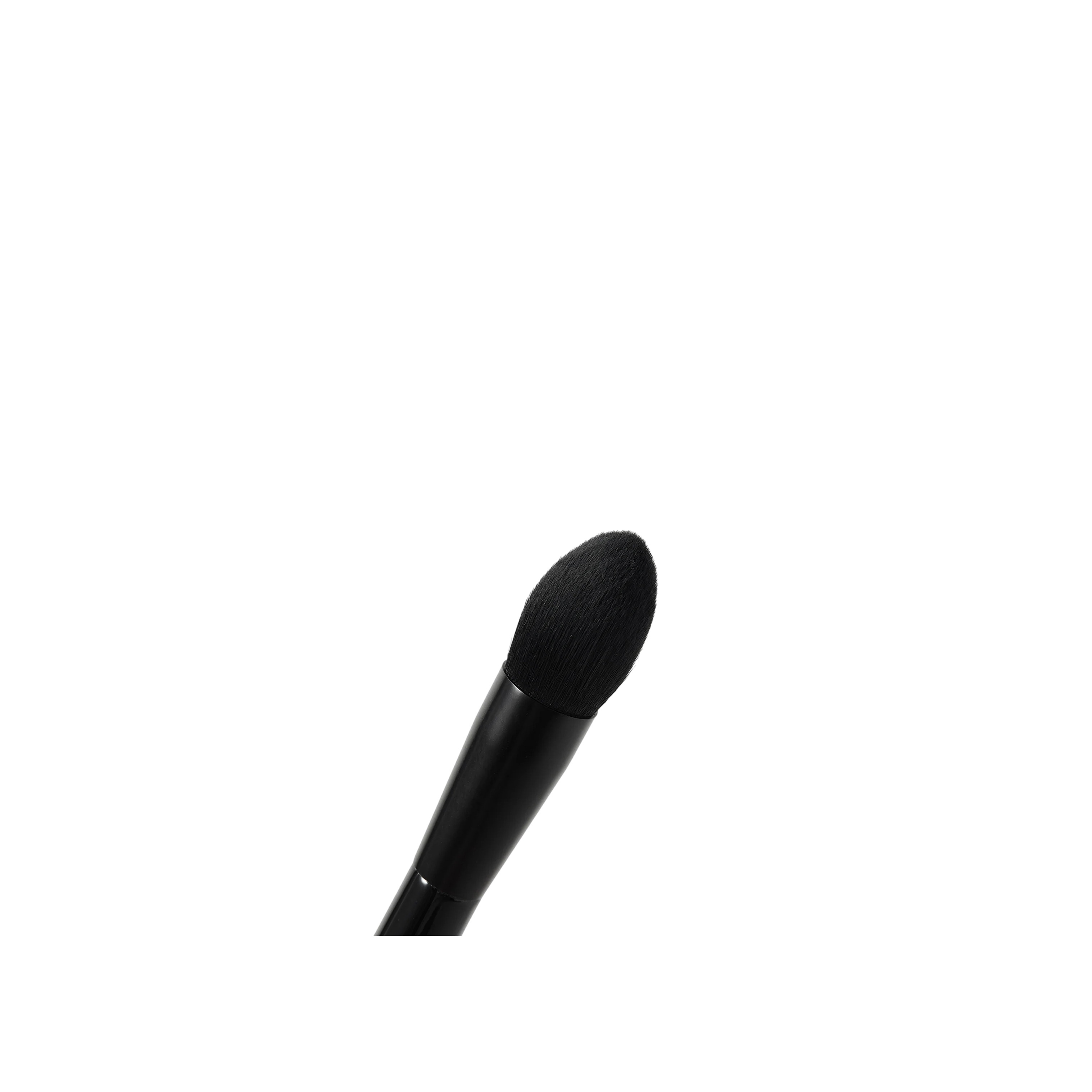 Кисть блендер для кремовых текстур Makeup Artist Brush T04 купить в VISAGEHALL