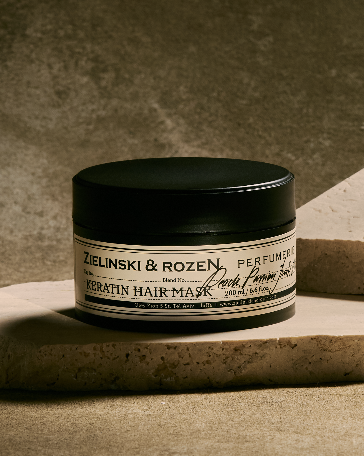 Маска кератиновая для волос Персик, Маракуйя, Мускус купить в VISAGEHALL