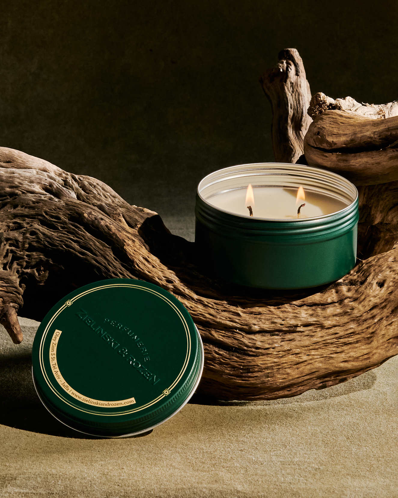 Свеча Черный Перец, Ветивер, Нероли, Амбра купить в VISAGEHALL