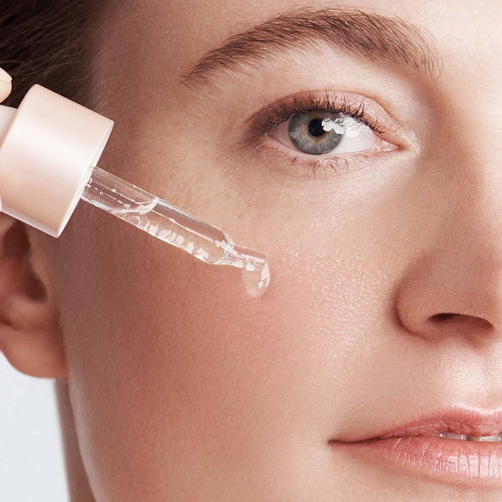 Масло восстанавливающее для чувствительной кожи Calm-Essentiel купить в VISAGEHALL