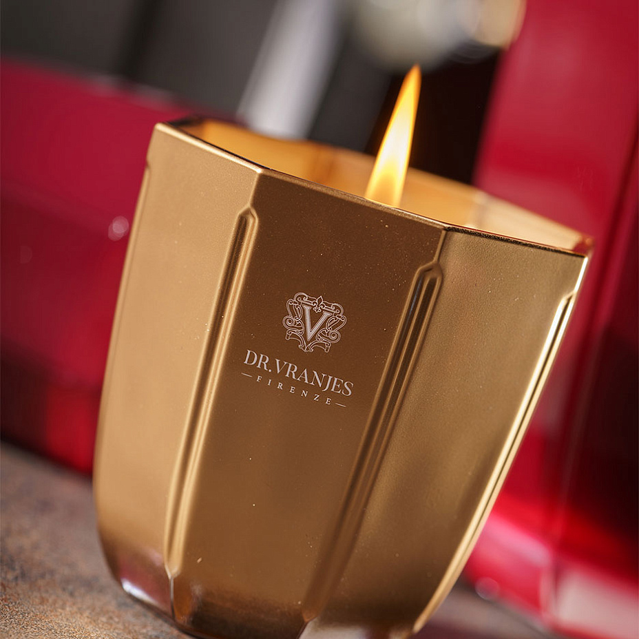 Ароматическая свеча Oud Nobile Gold  купить в VISAGEHALL