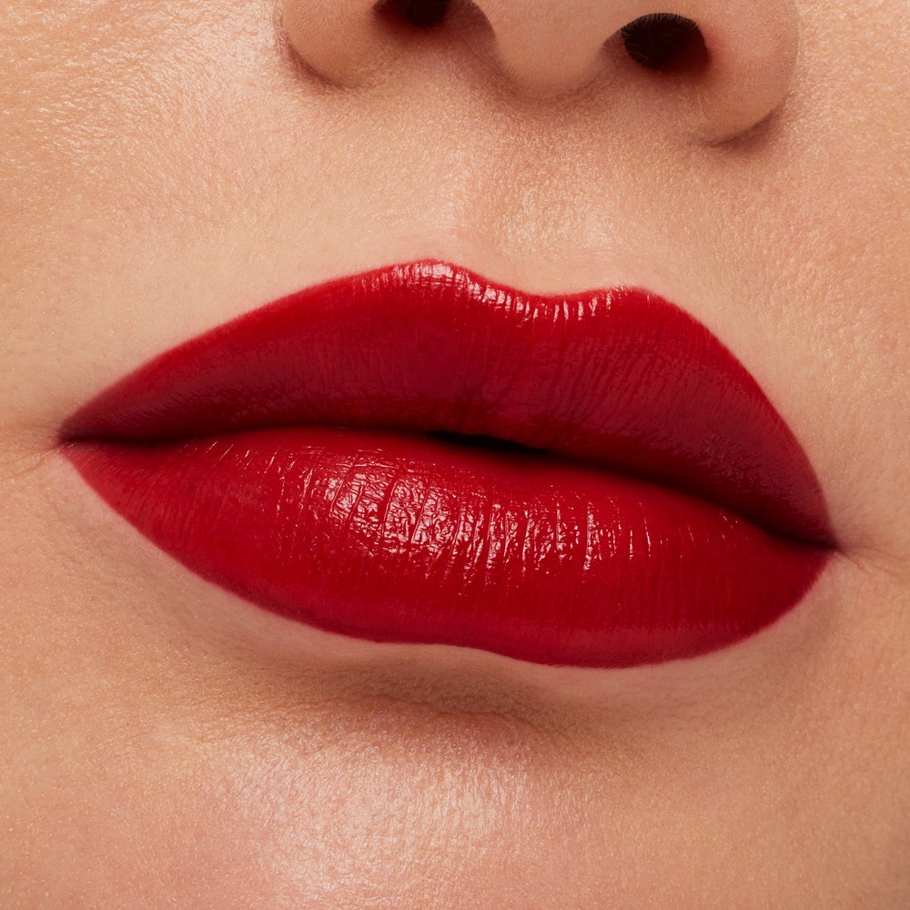 Губная помада Macximal Satin Lipstick 