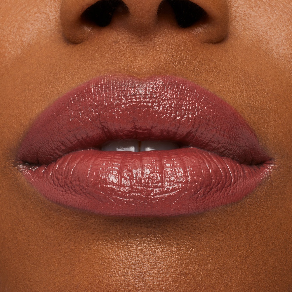 Губная помада Macximal Satin Lipstick 