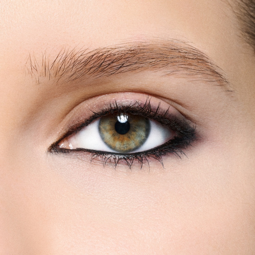 Карандаш-каял для глаз Kajal Excess Longwear Smoky Eye Liner