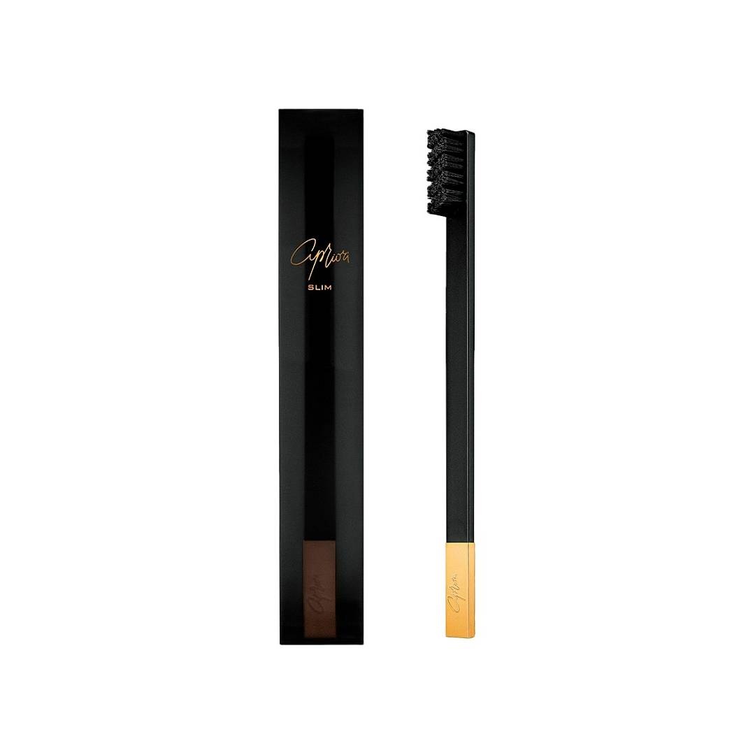 Зубная щетка мягкой жесткости Slim Black and Gold 