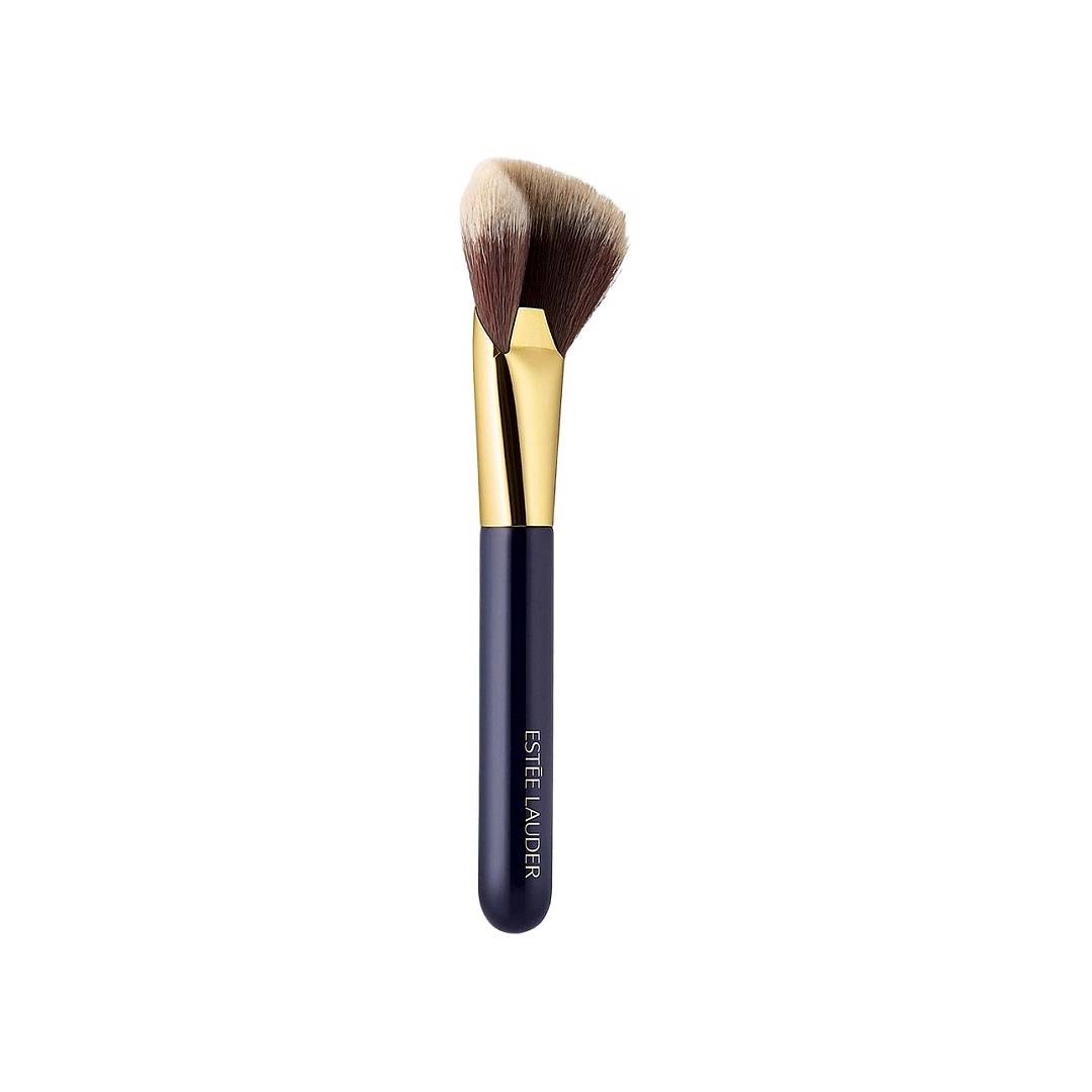 Кисть для нанесения пудры Defining Powder Brush