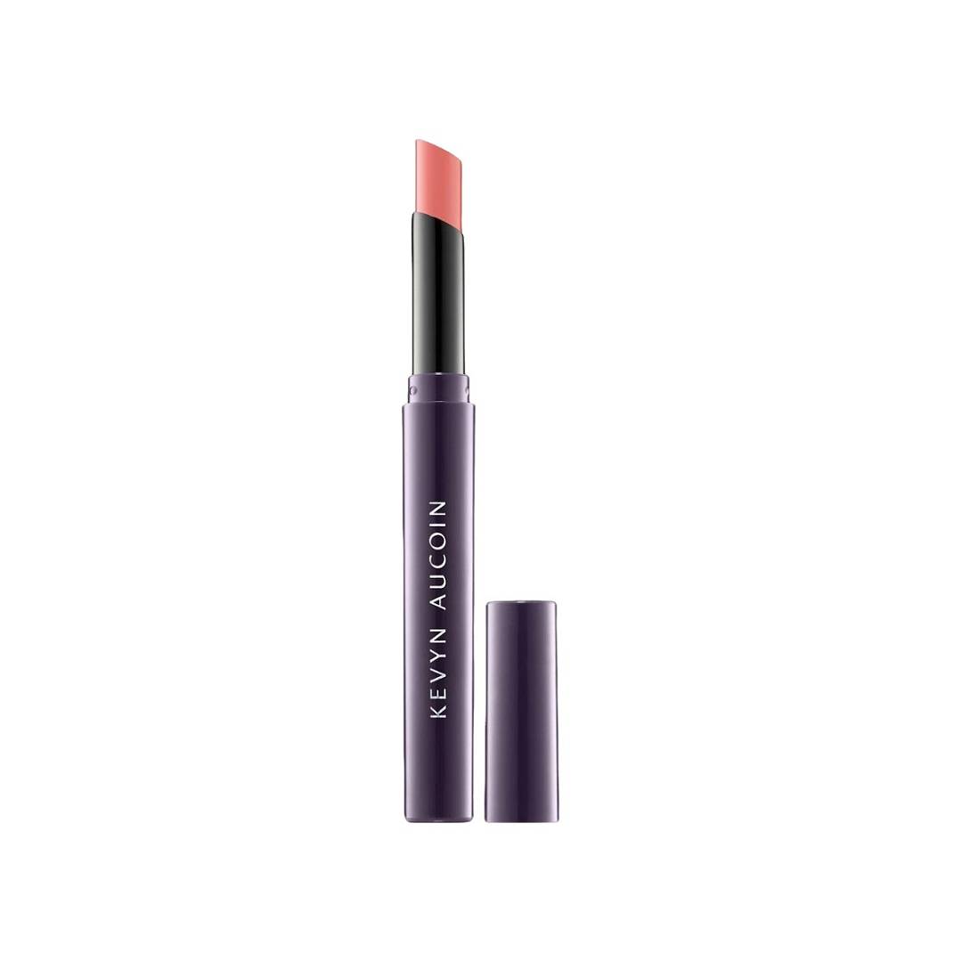 Помада с сияющим эффектом Unforgettable Lipstick Shine