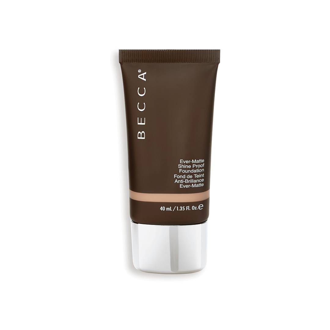 Основа под макияж с матовым эффектом Matte Skin Shine Proof Foundation