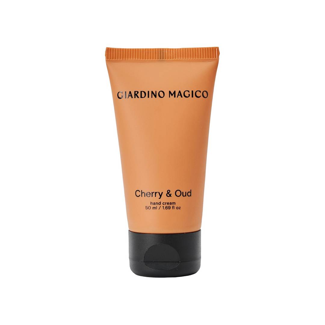 Крем для рук питательный Cherry-Oud