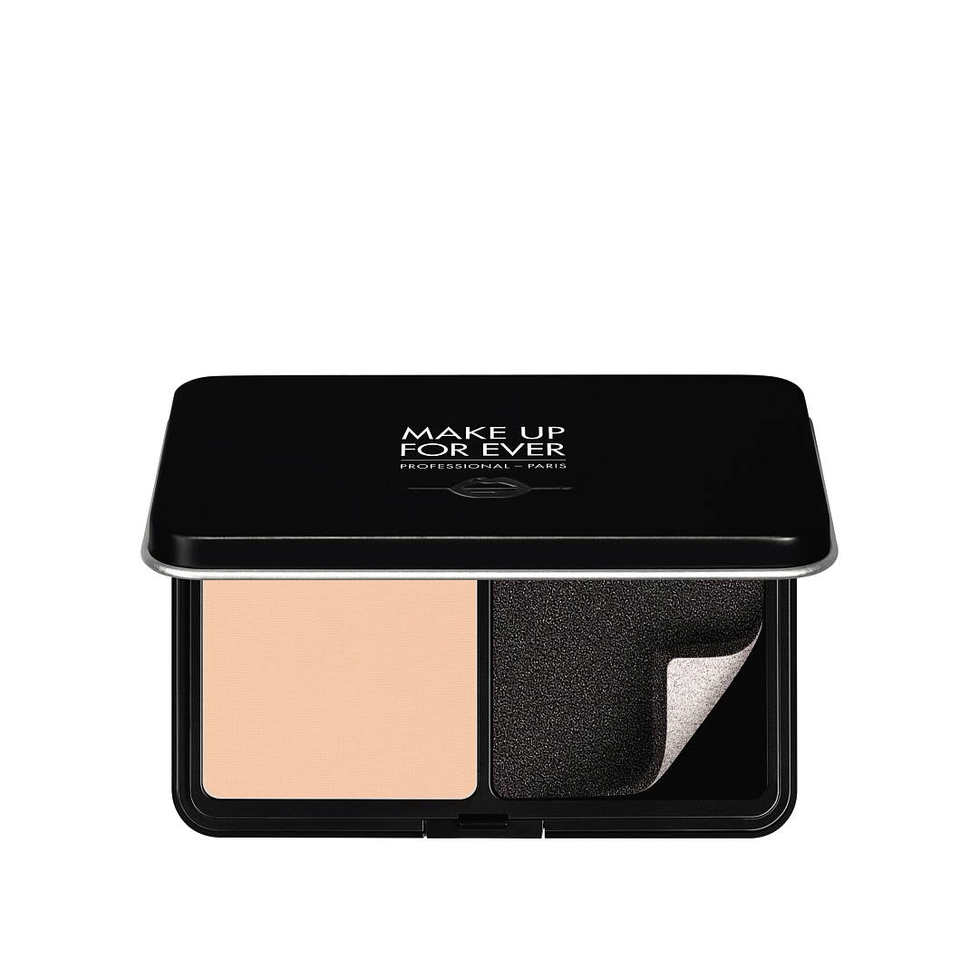 Тональное средство матирующее Matte Velvet Skin Blurring 