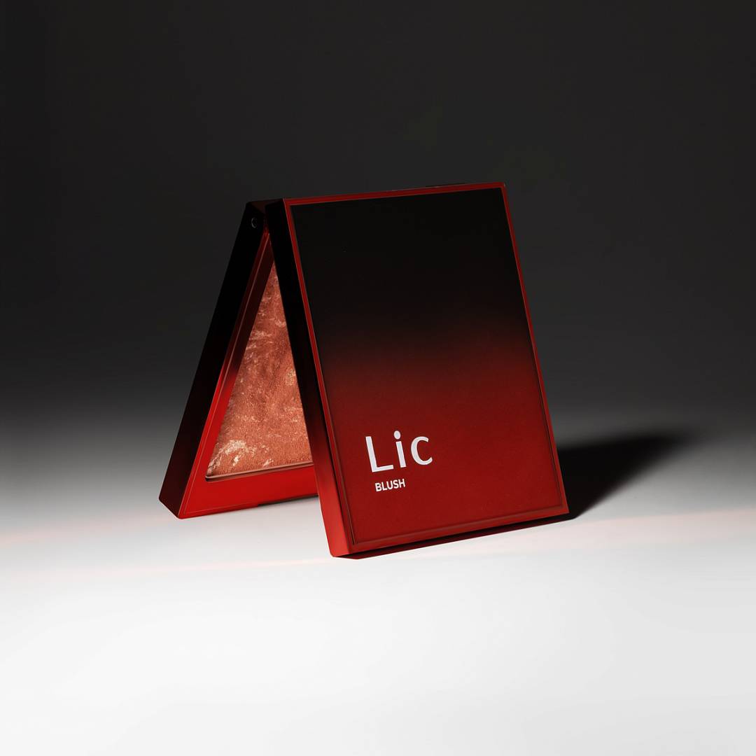 LIC