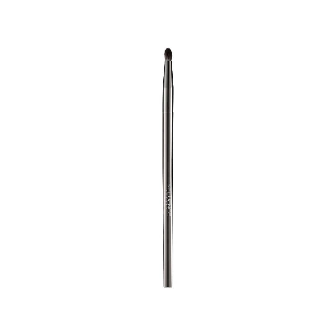 Кисть-бочонок для теней Barrel Eyeshadow Brush