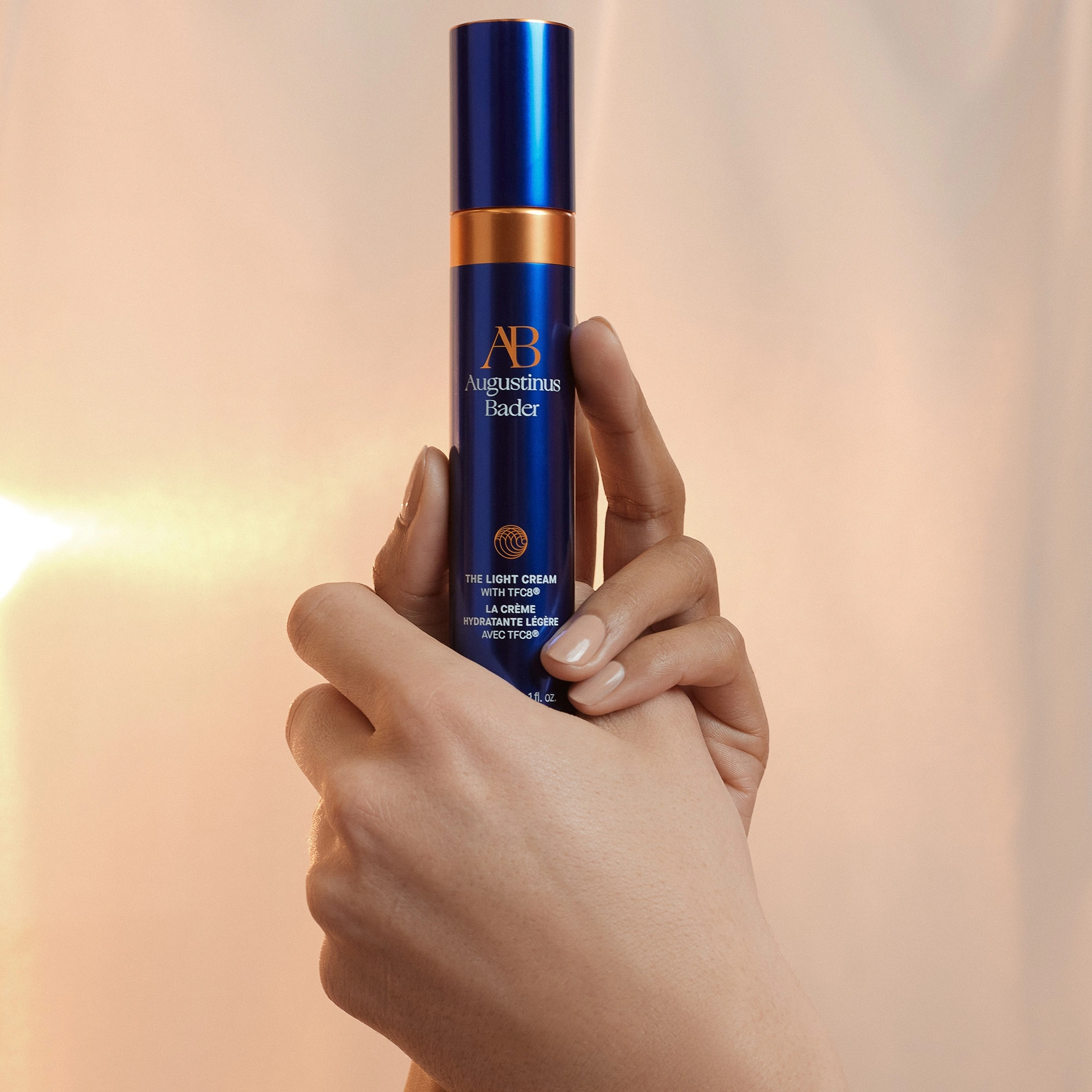 Крем-эмульсия легкий купить в VISAGEHALL