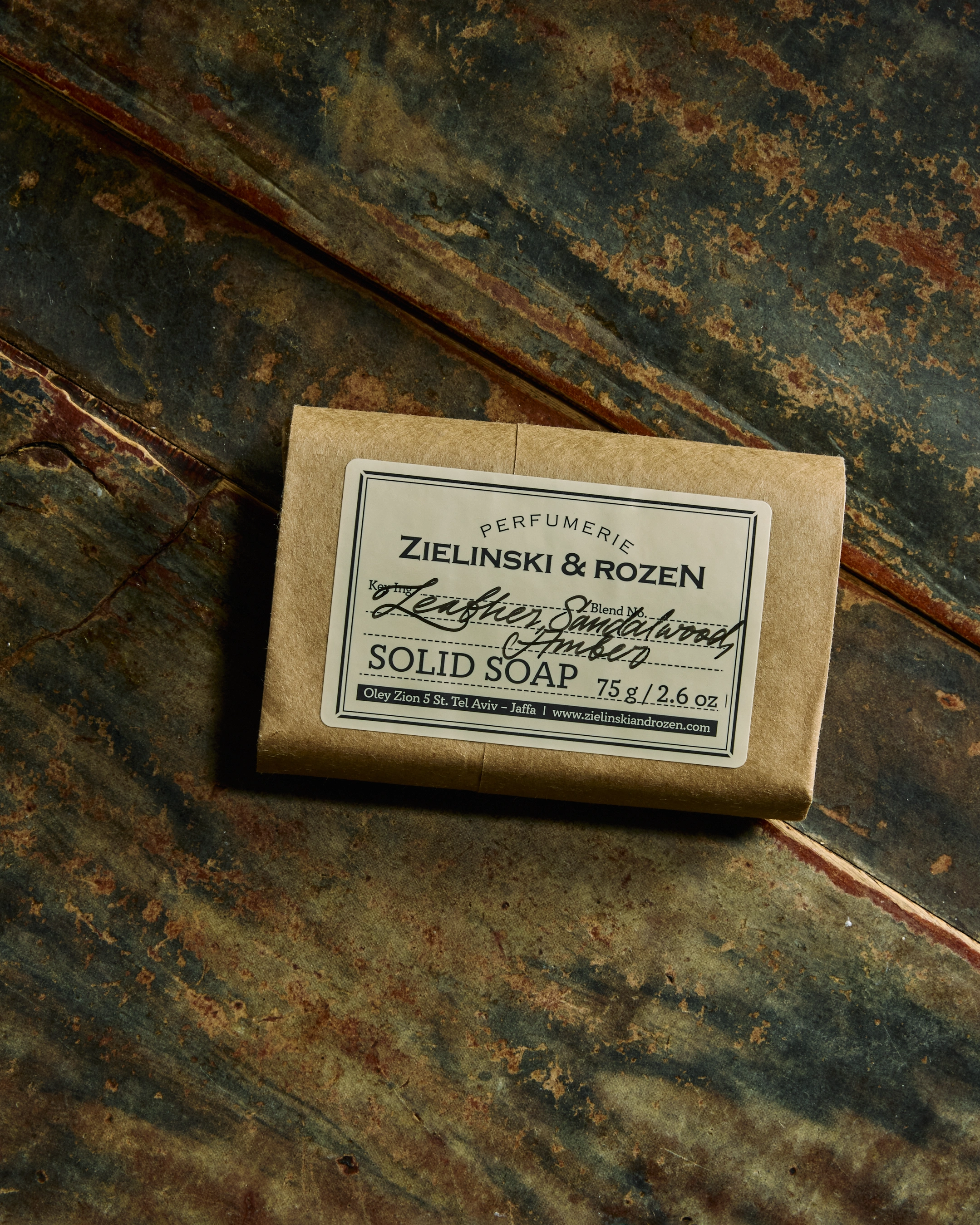 Твердое мыло Кожа, Сандал, Амбра купить в VISAGEHALL