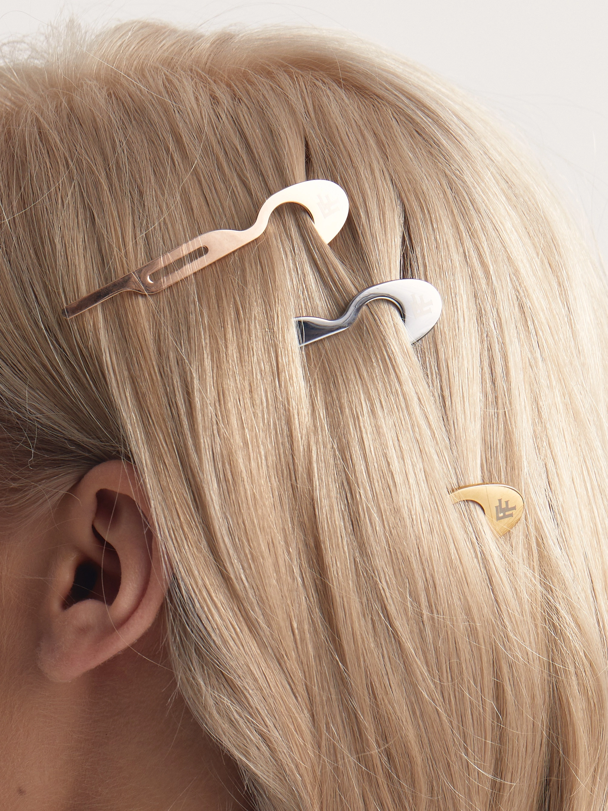 Заколка металлическая Серебряная White Gold Hairpin №1 купить в VISAGEHALL