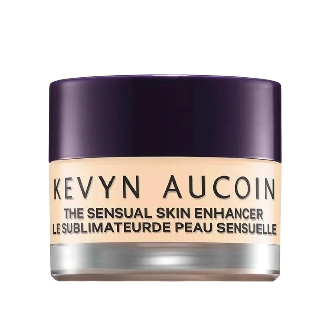 Тональная основа The Sensual Skin Enhancer